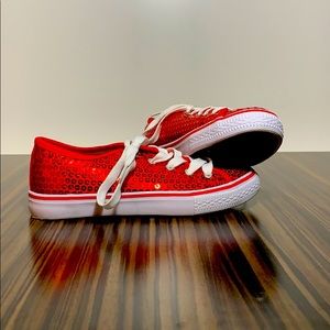 Red sparkely shoes